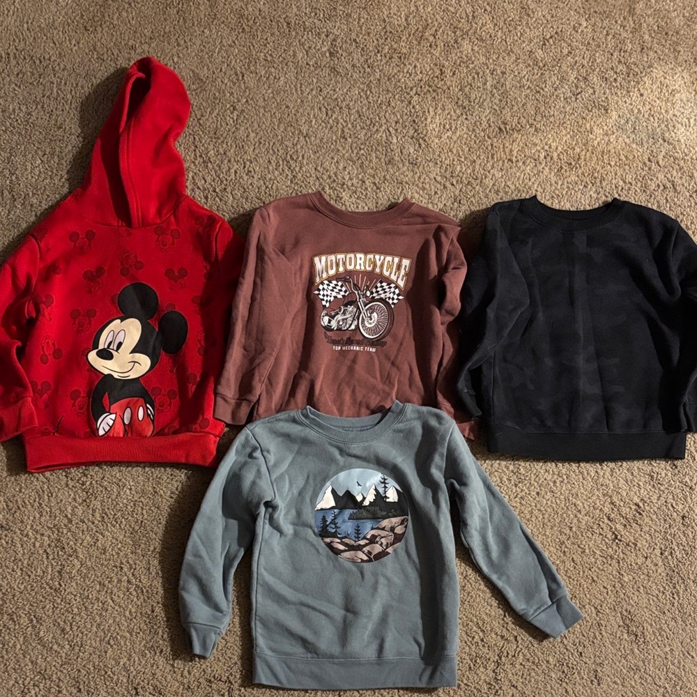 Sweatshirt Bundle. Size 4t